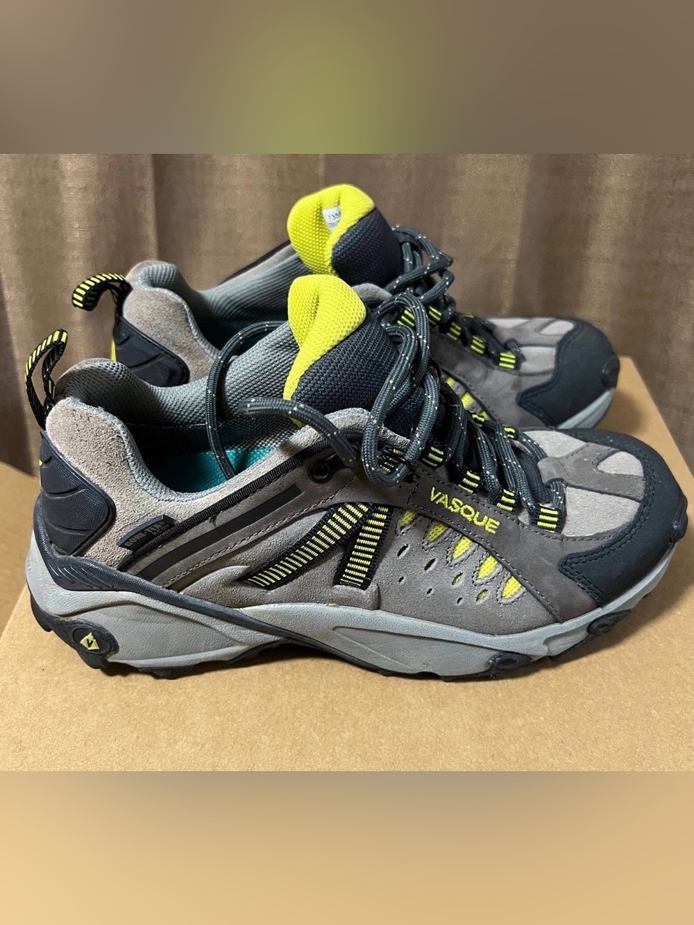 VASQUE GoreTex XCR 7355 M Women's Size 9 Hiking Outdoors All Terrain Suede Shoes